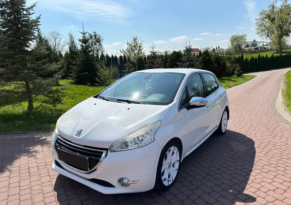 peugeot Peugeot 208 cena 23200 przebieg: 211734, rok produkcji 2015 z Ryki